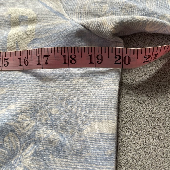 Pull & Bear 1991 Printed Sweatshirt Size Medium - Picture 7 of 9